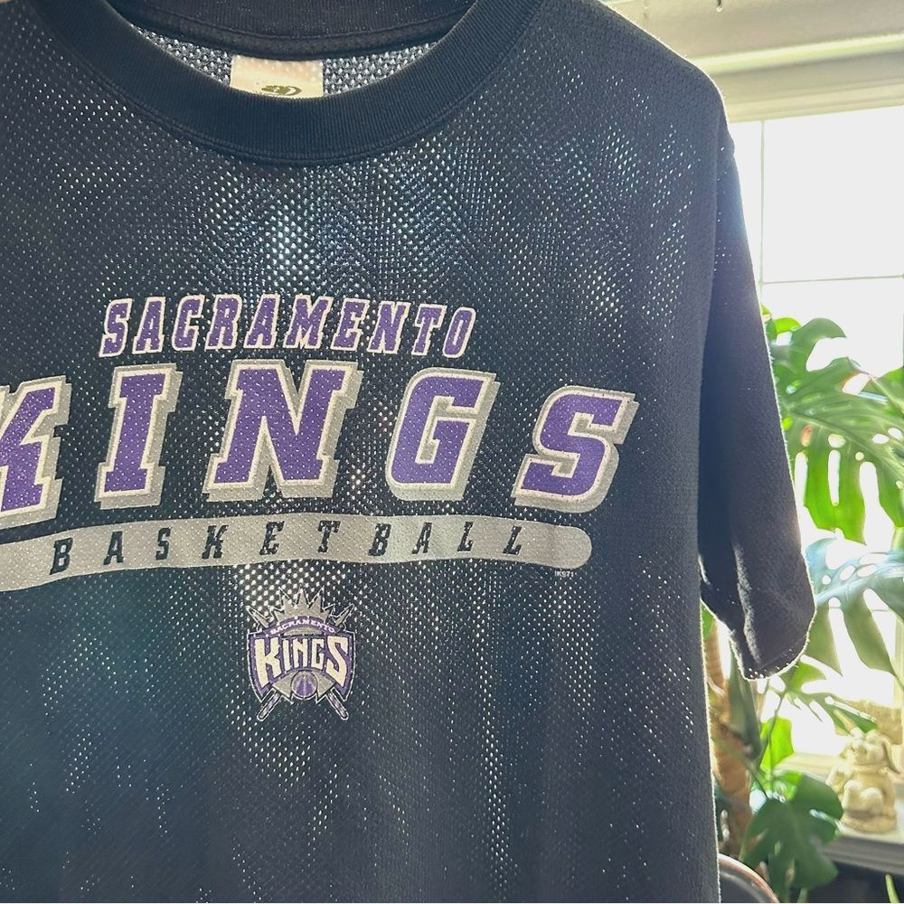 Vintage Sacramento Kings TShirt Basketball Mesh Sz Large Perforated Short Sleeve
